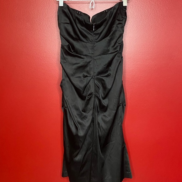 Black cocktail dress, size small. - Picture 3 of 5